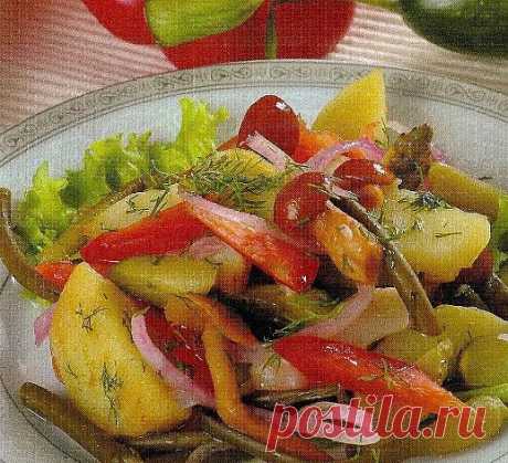 Салат с картофелем и грибами.
