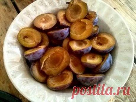 Слива в собственном соку на зиму - пошаговый рецепт с фото на Повар.ру