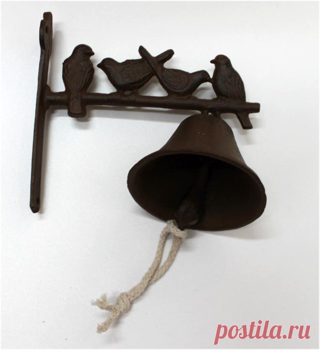 Колокольчики металлические чугунные кованые коричневые, белые, цветные в стиле Прованс и Кантри для дизайна интерьера квартиры, дома, дачи, сада, комнаты, гостиной, кухни и столовой можно недорого купить в интернет магазине Уголок Прованса в Москве