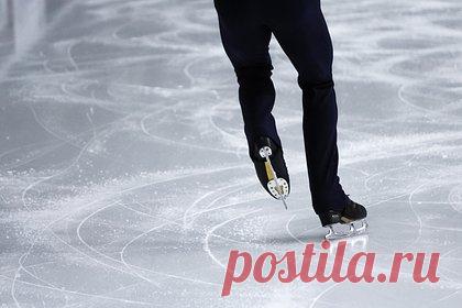 Объявлена сумма призовых на чемпионате России по фигурному катанию. Генеральный директор Федерации фигурного катания на коньках России Александр Коган объявил сумму призовых на чемпионате страны. Победители турнира получат 2,5 миллиона рублей, серебряные призеры — 1,5 миллиона, бронзовые — 1 миллион. Чемпионат России пройдет в Челябинске с 20 по 24 декабря.