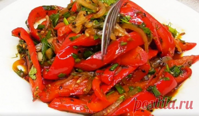 Никогда не ела настолько вкусный салат из перцев. Теперь буду делать постоянно: даже на все праздники