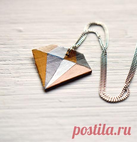 Еще бриллиантиков! (DIY) / Украшения и бижутерия / Модный сайт о стильной переделке одежды и интерьера