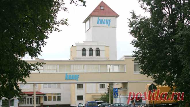 В ФРГ расследуют участие компании Knauf в восстановлении Мариуполя. Представитель прокуратуры Германии Тобиас Костух заявил о начале предварительного расследования в отношении Knauf из-за сообщений о ее роли в восстановлении Мариуполя. Об этом сообщает РИА Новости. По его словам, прокуратура Вюрцбурга ...