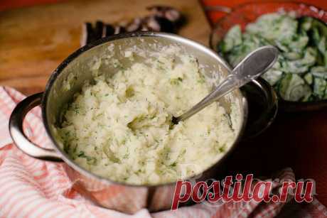 Рецепт: Картофельное  с чесноком и укропом