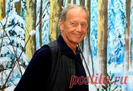 Похоже в нашей стране пожелания М.Задорнова будут актуальны еще долгое время:

"Я желаю в будущем году разориться всем чиновникам и бизнесменам при них, которые строят свой бизнес от российской казны. Желаю всем деловым людям, которые повышают цены, наживаясь на тяжёлой ситуации в России, потерять всю эту нечестную прибыль. Тем, кто ненавидит Россию, желаю из неё уехать.

Желаю не отчаиваться тем, кто живёт своим трудом. Пусть как можно больше людей поймёт, что настоящая п...