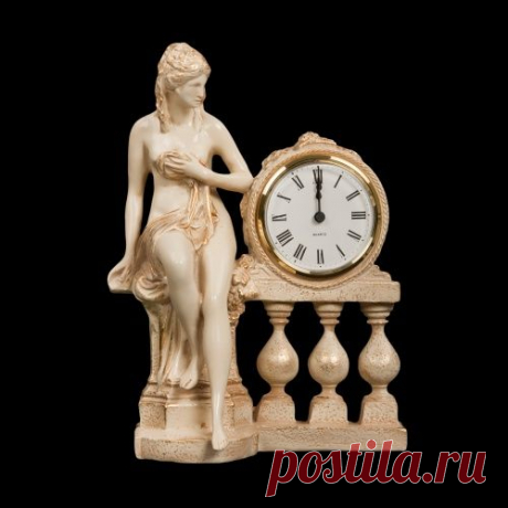 Часы настольные / каминные Купальщица АС из раздела Настольные часы из литьевого мрамора