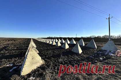 В одном округе Белгородской области объявили ракетную опасность. Ракетную опасность объявили в Грайворонском округе Белгородской области. Об этом сообщает РИА Новости со ссылкой на оперштаб российского приграничного региона. «РСЧС: Грайворон и Грайворонский район. Ракетная опасность. По возможности оставайтесь дома. Не подходите к окнам», — призвали в оперштабе.