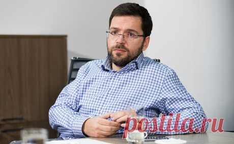 Экс-глава VK и основатель «КупиКупон» создадут ИТ-холдинг в Узбекистане. В новый проект — экосистему Uzum — должны войти маркетплейс, банк, сервисы доставки еды и продуктов. Развитие будет профинансировано как средствами предпринимателей из Узбекистана, так и международными инвесторами