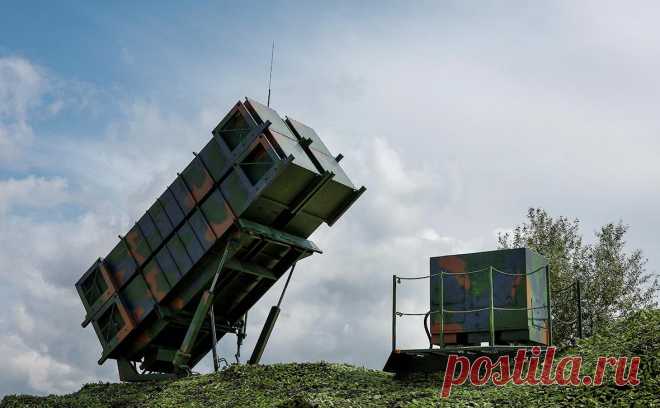 Минобороны сообщило о поражении трех пусковых установок и станции Patriot. Российские войска поразили три пусковые установки и уничтожили радиолокационную станцию AN/МPQ-65 ЗРК Patriot Вооруженных сил Украины (ВСУ), сообщила пресс-служба Минобороны России.