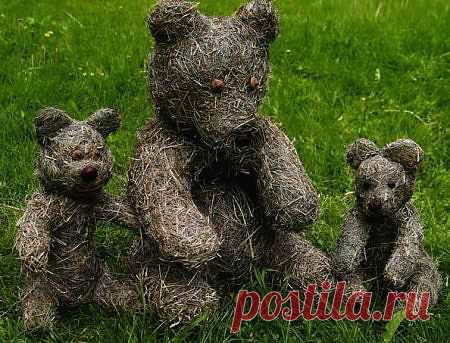 Медведи из сена. Игрушка своими руками.