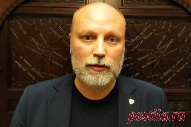 Рогов: власти Канады «включили дурака» в случае с эсэсовцем Хункой. По его словам, власти Канады попытались замять скандал с чествованием нациста в парламенте.