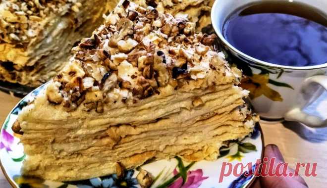 Рецепт торта храню с 80-х. Возможно не модно, зато ох как вкусно Получается вкусно, торт большой, крем достаточно лёгкий, слоёное тесто добавляет изысканности. Оцените один из моих старинных рецептов торта. Захотелось чего-нибудь этакого, домашнего. Звать его «Наполеон». Состав теста 3 стакана муки 1 пачка маргарина 1/2 стакана хол. воды Щепотка соли Маргарин, у меня был «Хозяюшка», тру его на крупной тёрке прямо на просеянную муку, туда же […]