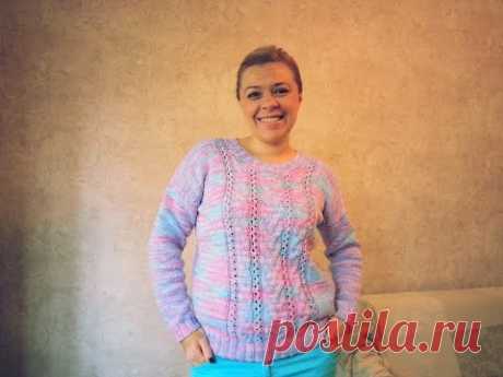 Летний вязаный пуловер со жгутами и ажурными полосками. Спицы. МК. Очень простой!