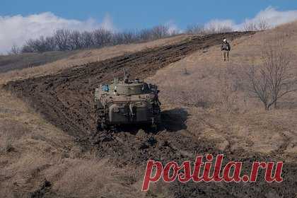 Российские войска ликвидировали до 80 бойцов ВСУ на южнодонецком направлении. Войска российской группировки «Восток» нанесли поражение подразделениям ВСУ на южнодонецком направлении в районе Угледара, Новомихайловки, Павловки и Шевченко. За сутки российские военнослужащие ликвидировали до 80 бойцов ВСУ, боевую машину пехоты, пять боевых бронированных машин, четыре пикапа, а также гаубицу Д-20.