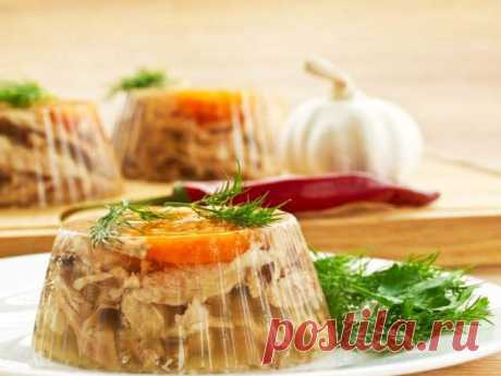 Украшение любого торжества! Заливное из курицы — Фактор Вкуса