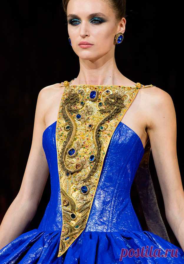 Королевская роскошь Guo Pei осень-зима 2016-2017