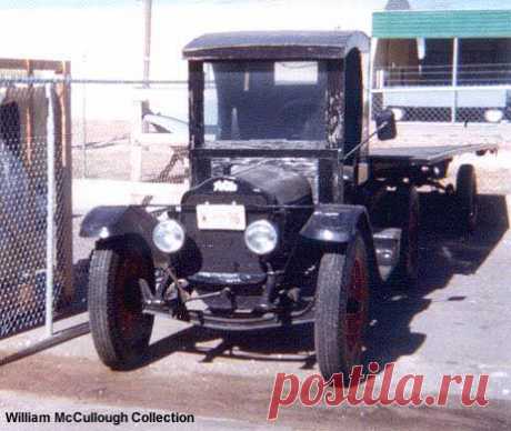 Camion bianco circa 1927.
