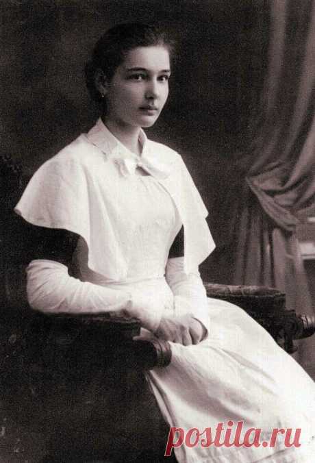 Фрейлина императрицы, дочь Столыпина.... История жизни одной женщины, одной семьи | София@Piter | Яндекс Дзен