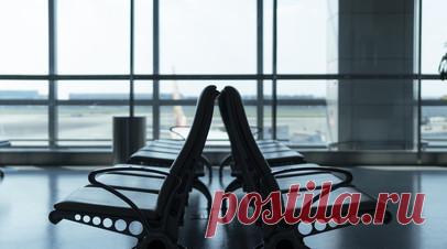 Росавиация ограничила полёты в аэропортах Владикавказа, Грозного и Магаса. Работу аэропортов Владикавказа, Грозного и Магаса временного ограничили. Об этом сообщил представитель Росавиации Артём Кореняко. Читать далее