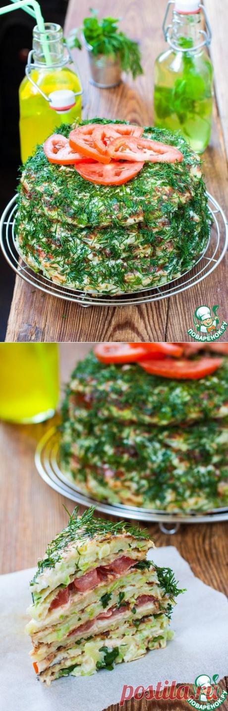 КАБАЧКОВЫЙ ТОРТ !!!  **Коржи: кабачок 4шт -на терку, отжать сок. В миску: кабачки, яйцо 2шт, кефир 1ст, плавл/сырок 1шт, соевый соус 3ст/л. Добавим муку 7ст/л с содой 1ч/л. *В сковороде жарим коржи. *Соус: майонез 4ст/л, 
чеснок 6зуб. Помидор 2шт -дольками, зелень. *Коржи смазать соусом, чередуя помидоры и зелень. *Украсим помидором и укропом.