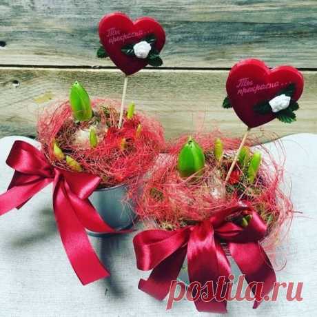 Композиции ко дню всех влюблённых - 18.4 EUR, доставка по городу за 2 ч. Flowwow - доставка цветов в Москве