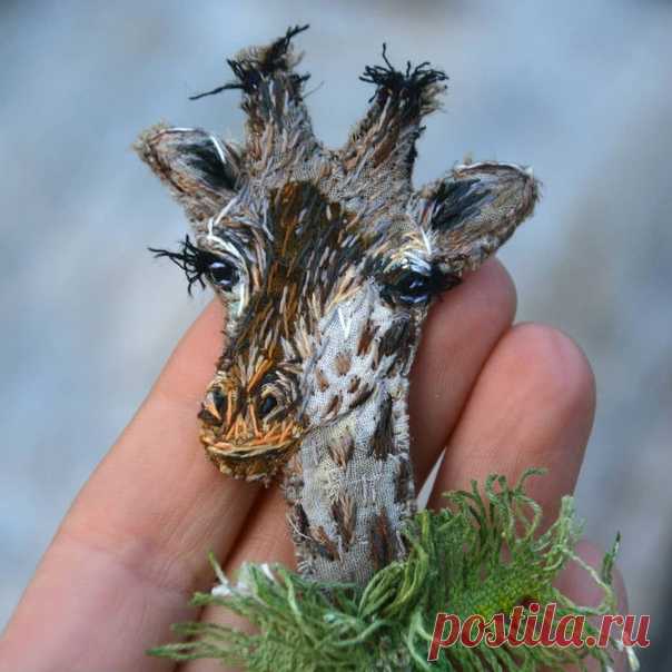 Невероятные и неповторимые броши от naturestitchedart
