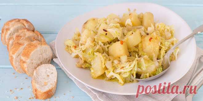 Пекинская капуста с картошкой
Оригинальный рецепт ароматной тушеной пекинской капусты с картофелем.
