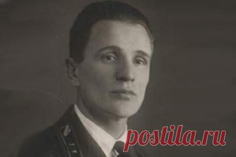 Двадцать два против одного. Как танкист Колобанов унизил Третий рейх С главным подвигом советского танкиста Зиновия Колобанова произошёл странный казус — в него попросту отказывались верить.