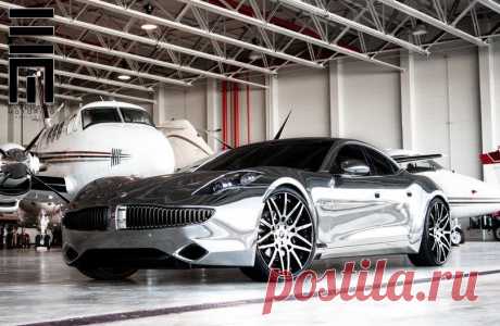 Fisker Karma.