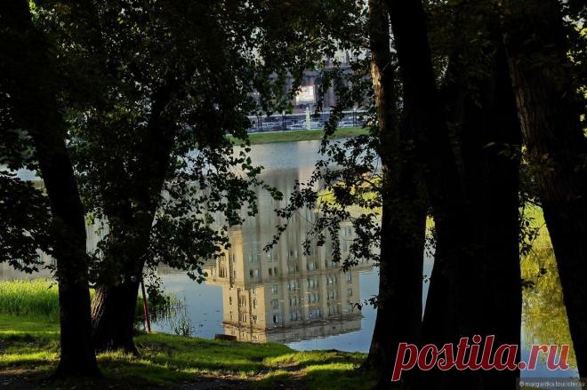 УВЛЕКАТЕЛЬНАЯ ЭКСКУРСИЯ.
Немецкая слобода - Лефортово - Измайловский остров Лефортово.

Экскурсия с посещением Измайловского острова.

Быстрее  всего обстраивалась та  дорога, по которой русские государи ездили в свои подмосковные вотчины:
Покровское, Измайлово, а позже и Преображенский дворец.