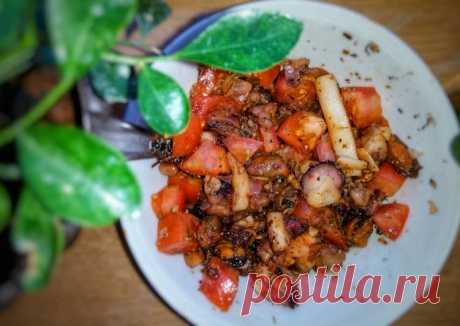 Теплый салат с морепродуктами Автор рецепта Марина Никитина - Cookpad