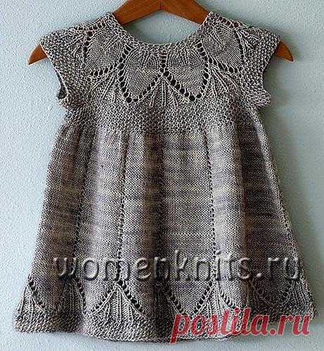 Платье для девочки спицами от 1 года
Описание: http://womanknits.ru/vyazanie-dlya-detej/platja-sarafany/plate-dlya-devochki-spicami-ot-1-goda