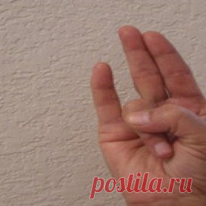 Смотрите, что будет, если вы скрестите пальцы вот так... 6 самых мощных мудр из Индии!