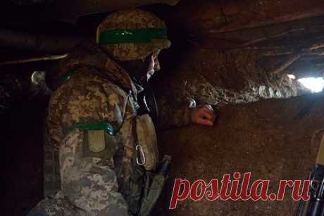 На Западе рассказали о серьезной проблеме ВСУ. ВСУ испытывают острый дефицит боеприпасов, который не могут восполнить страны НАТО, об этом рассказало издание Military Watch Magazine. Темпы расходования снарядов значительно превышают производственные возможности западных союзников, критическое истощение запасов в странах Альянса создало серьезные проблемы.