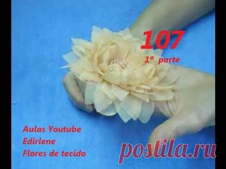 AULA 107: FLOR DE ORGANZA COM CENTRO DE PÉROLAS E CRISTAIS -1ª parte