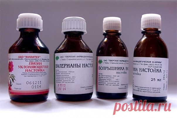 ПОЛЕЗНЫЕ СОВЕТЫ : 
✪ Сохраните чтобы не потерять.
СОВЕТ 1: Еще с детства у меня постоянные головные боли. Когда проходила медосмотр, врач сказал, что у меня сужение сосудов головного мозга. Выписал таблетки, которые сначала помогли, а потом стало еще хуже. Зная, что у меня часто болит голова, брат привез лекарство, которое сделал сам по где-то вычитанному рецепту.

Когда он мне дал его выпить, боль прошла почти моментально. После этого я начала принимать это лекарство 2 ра...