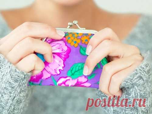 7 денежных ритуалов на каждый день, которые помогут разбогатеть Как известно, денег много не бывает. Используя проверенные временем ритуалы, вы каждый день сможете улучшать свою финансовую энергетику и притягивать благополучие.