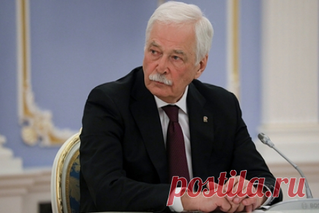 Украину обвинили в срыве переговоров по Донбассу. Полномочный представитель России в Трехсторонней контактной группе (ТКГ) по Донбассу Борис Грызлов обвинил украинскую делегацию в срыве заседания гуманитарной подгруппы. Случившееся он назвал «клоунадой» и вспомнил о «пустых заявлениях» Киева, декларировавшего готовность к мирному решению конфликта.