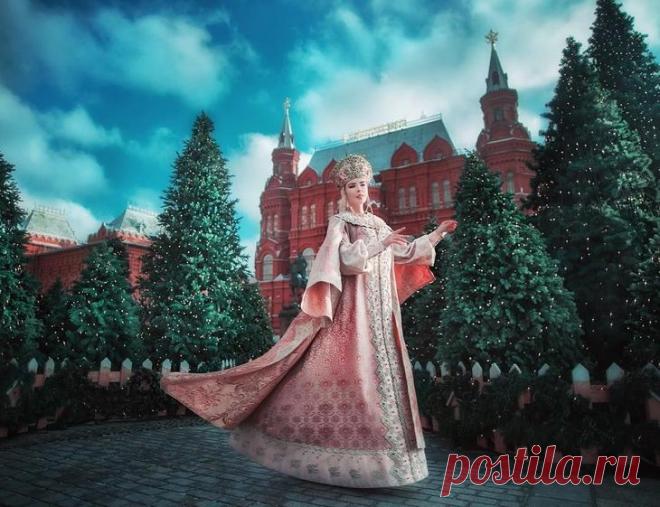 Что это - искусство, фото или искусство фотографии? Кадры пермского фотографа Марии Липиной — словно иллюстрации к русским народным сказкам. В моделях угадываются черты и Василисы Прекрасной, и Царевны-лягушки, и Елены Премудрой, и Царевны Несмеяны, и Белоснежки на русский лад...