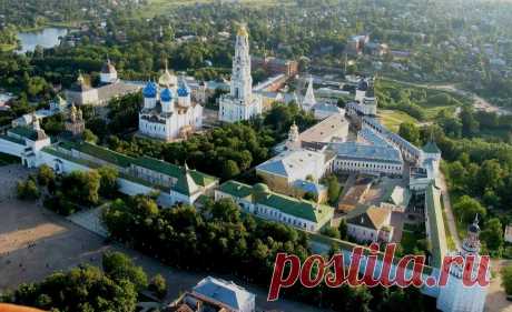 Шедевр архитектурного искусства: Троице-Сергиева Лавра (Россия) - Путешествуем вместе