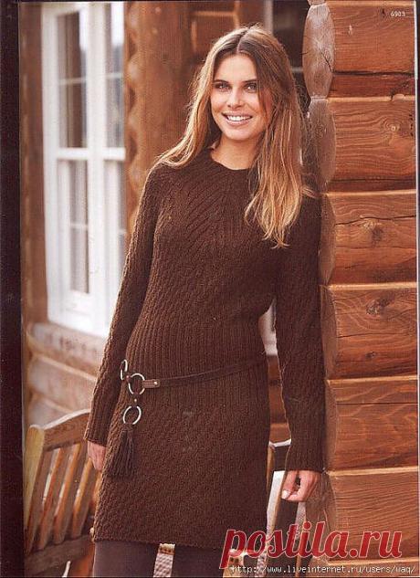 Коричневое платье рельефное Inspiration