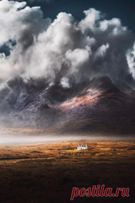 maureen2musings:




 …house goals…


 

mjowenhughes