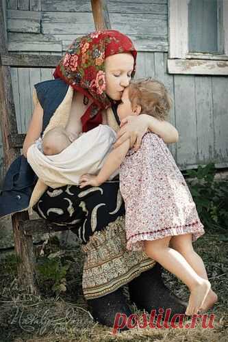 Mother & Child breast feeding