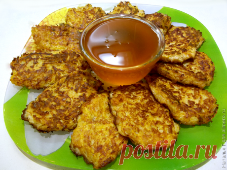 👌 Оладьи из тыквы, рецепты с фото Вкусный рецепт Оладьи из тыквы, пошаговый, с фото и отзывами 👍 Блюда из тыквы, Вегетарианские рецепты, Блюда из яиц, Постные блюда, Блюда из яблок, Оладьи из тыквы, Диетический завтрак