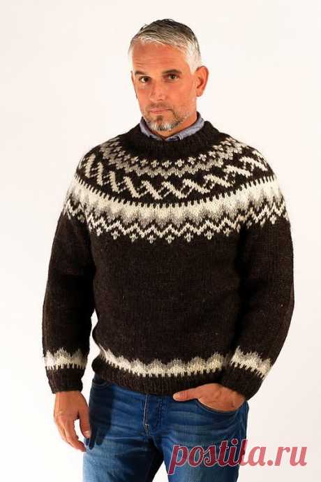 Traditional_Pullover_Black_-_Men_1024x1024.jpg (533×800)