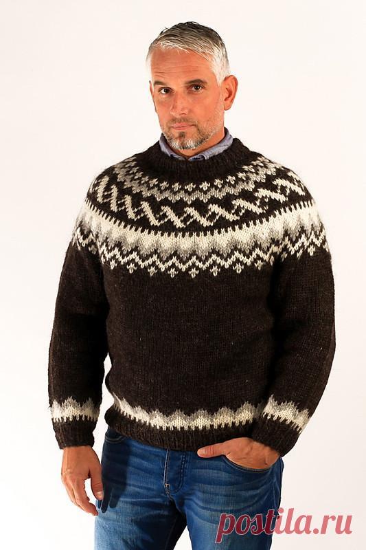 Traditional_Pullover_Black_-_Men_1024x1024.jpg (533×800)