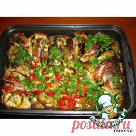 Карп запеченный с овощами - кулинарный рецепт