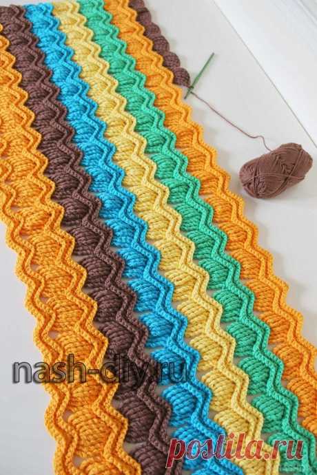 ЗИГЗАГООБРАЗНЫЙ УЗОР КРЮЧКОМ,
описание: https://nash-diy.ru/uzory-vjazanija/uzory-krjuchkom/320-zigzagoobraznyj-uzor-krjuchkom.html