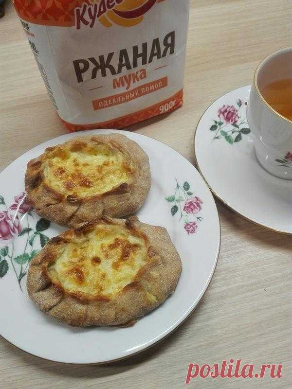 Калитки (карельские пирожки) с картошкой