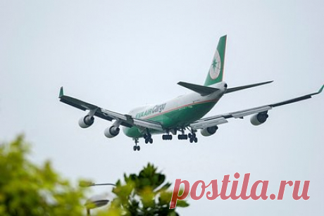Сообщавшего о проблемах со сборкой Boeing нашли мертвым после дачи показаний. Бывшего инженера Boeing по контролю за качеством Джона Барнетта нашли мертвым в своем автомобиле спустя несколько дней после дачи показаний в рамках судебного процесса против компании. Полицейские обнаружили его тело в его автомобиле возле отеля в Южной Каролине.